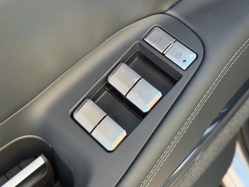 New 2025 Lincoln Navigator Reserve image 28