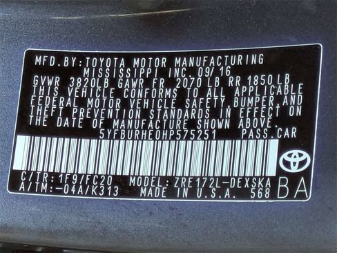 Used 2017 Toyota Corolla SE image 29