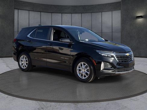 Certified 2024 Chevrolet Equinox LT FWD image 8