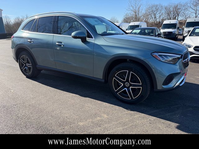 Used 2026 Mercedes-Benz GLC 300 4MATIC image 5