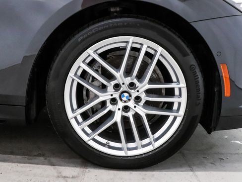 Used 2025 BMW 540i xDrive image 11