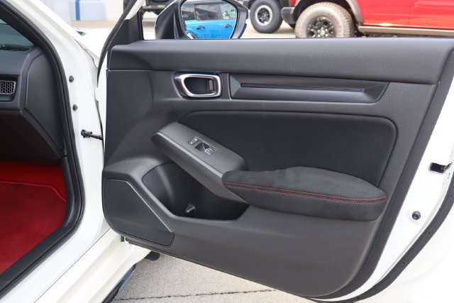 Used 2025 Honda Civic Type R image 32