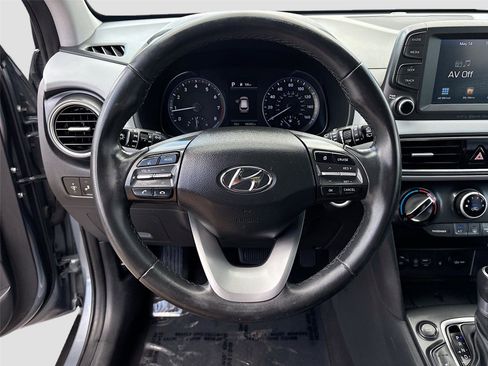 Used 2020 Hyundai Kona SEL Plus FWD image 11