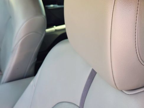 Certified 2022 Toyota Camry XLE w/ Cold Weather Package FWD image 16
