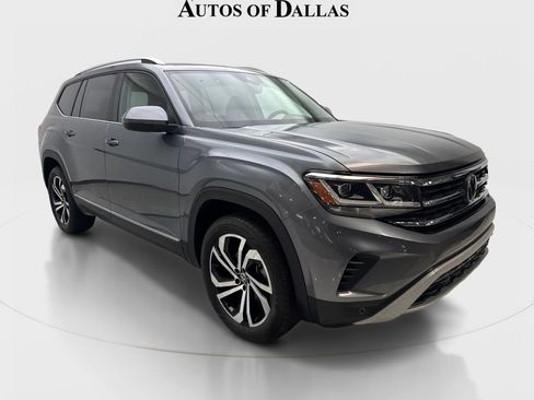 Used 2023 Volkswagen Atlas SEL AWD/4WD image 4