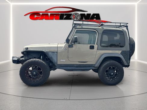 Used 2005 Jeep Wrangler Rubicon AWD/4WD image 10