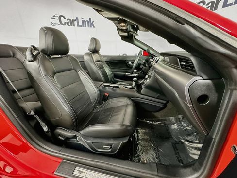 Used 2018 Ford Mustang GT Premium w/ Equipment Group 401A RWD image 33