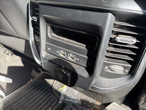Used 2022 RAM 2500 Laramie AWD/4WD image 27