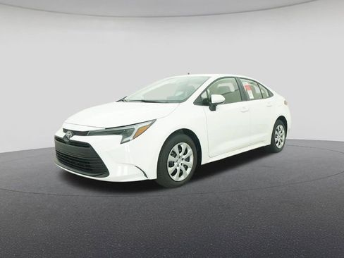 New 2026 Toyota Corolla LE image 17