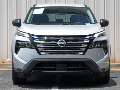 Used 2025 Nissan Rogue S FWD image 6