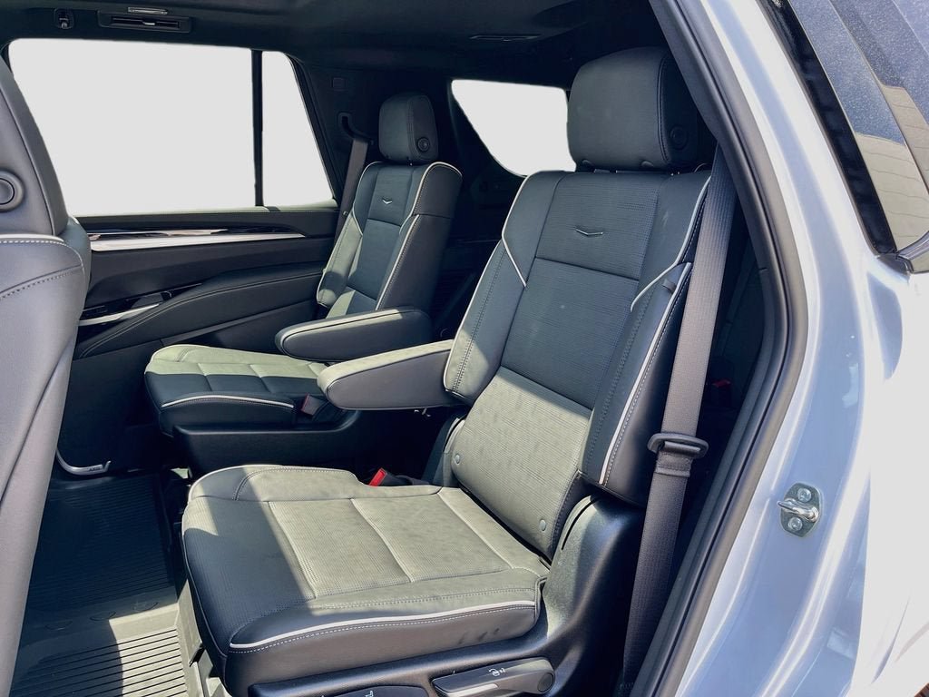 New 2026 Cadillac Escalade Sport w/ Touring Package AWD/4WD image 29