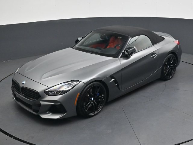 Used 2021 BMW Z4 M40i w/ Executive Package RWD image 28