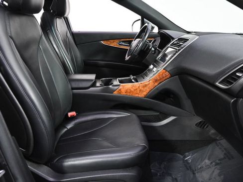 Used 2019 Lincoln Nautilus Reserve w/ Drivers Assistance Package AWD/4WD image 16