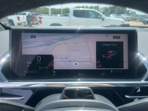 New 2026 GMC Sierra EV Elevation w/ Premium Package image 29