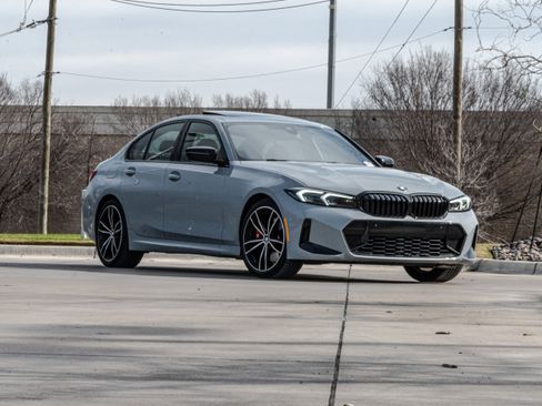 Certified 2024 BMW 330i Sedan w/ M Sport Package image 2