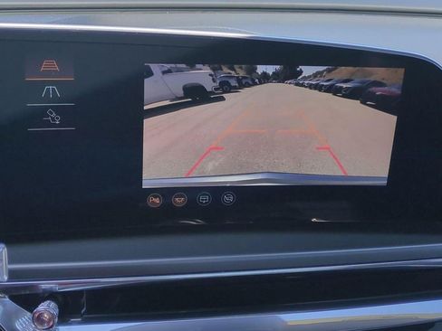 Certified 2024 Cadillac Lyriq Tech AWD/4WD image 12