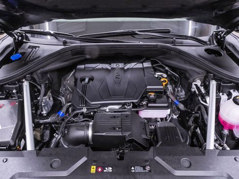 Certified 2026 Genesis GV70 2.5T Advanced image 21