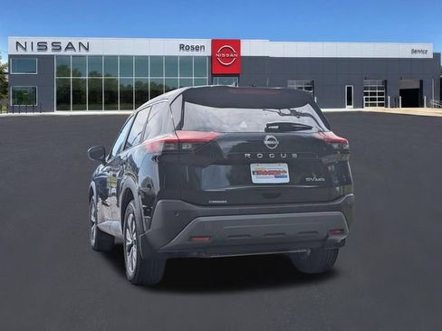 Certified 2023 Nissan Rogue SV AWD/4WD image 5