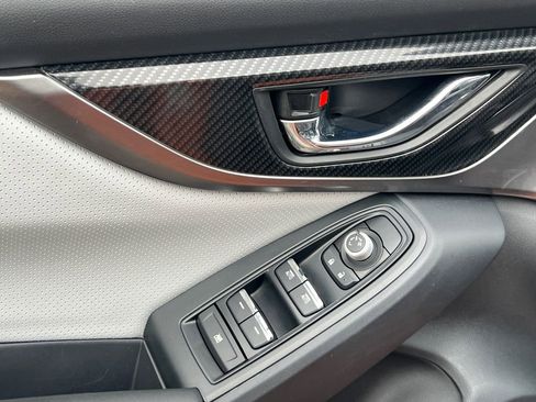 Used 2020 Subaru Crosstrek 2.0i Limited image 18