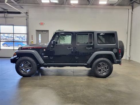 Used 2017 Jeep Wrangler Unlimited Rubicon AWD/4WD image 8