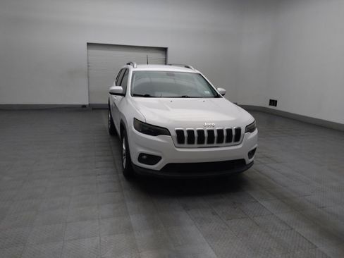 Used 2019 Jeep Cherokee Latitude w/ Popular Appearance Group FWD image 13