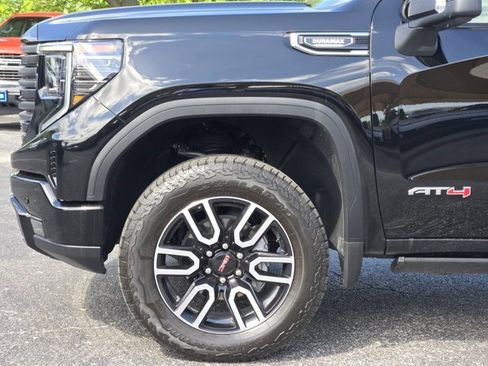 Certified 2026 GMC Sierra 1500 AT4 w/ AT4 Premium Package AWD/4WD image 7