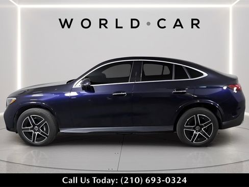 Used 2024 Mercedes-Benz GLC 300 4MATIC image 4