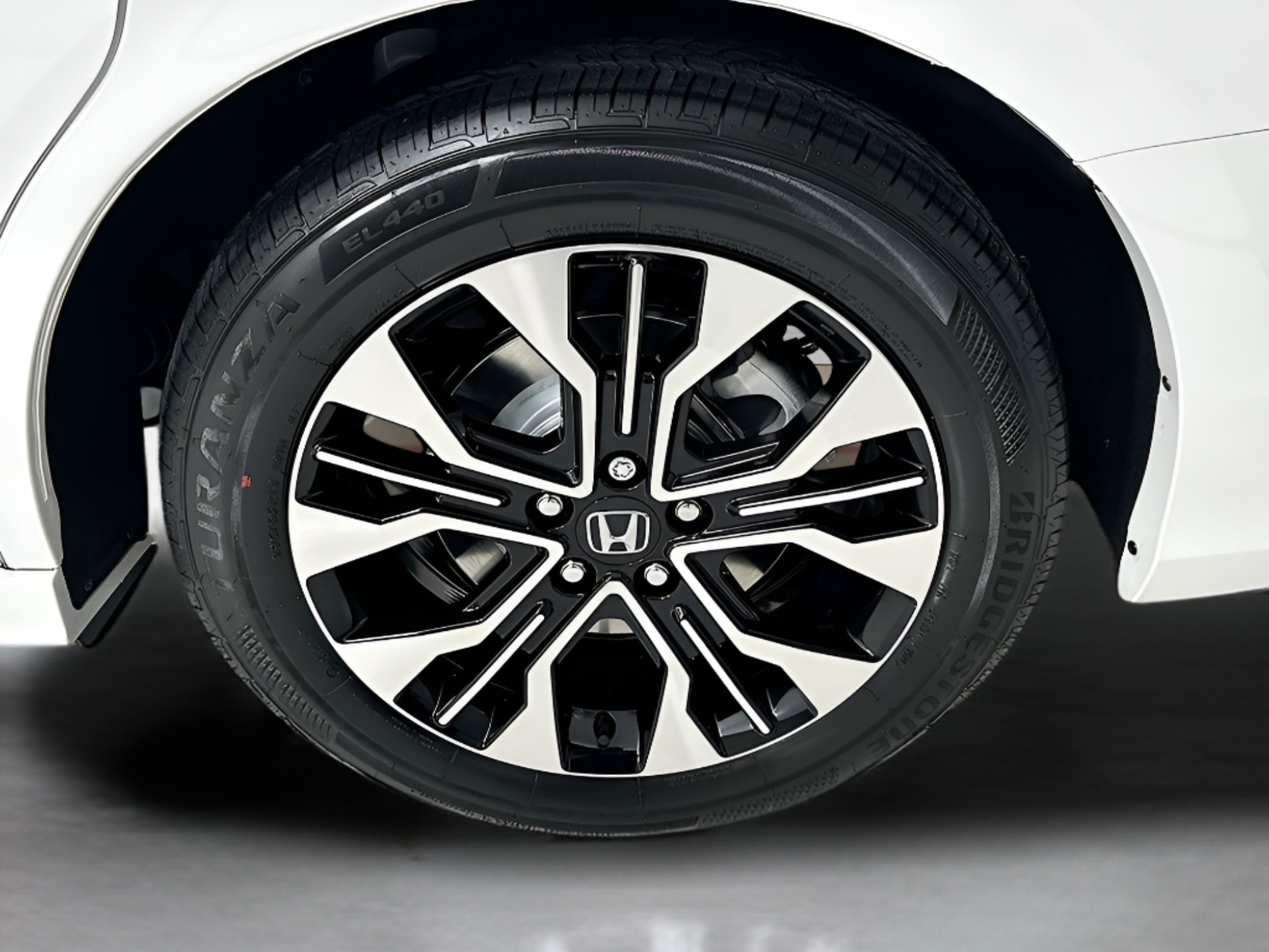 New 2026 Honda Odyssey Elite image 32