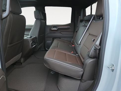 New 2026 GMC Sierra 1500 Denali w/ Denali Reserve Package image 12