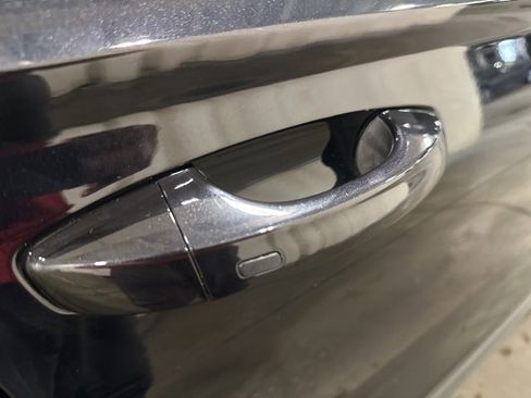 Used 2022 Volkswagen Taos SE image 33