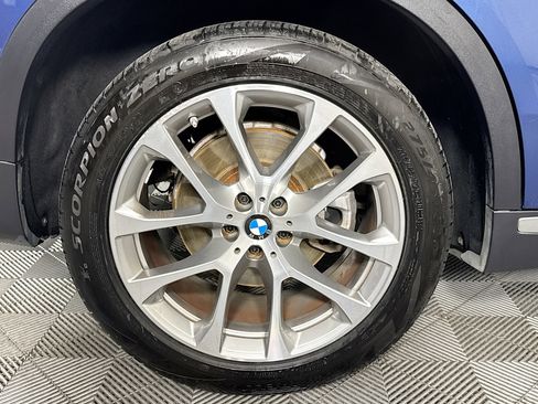 Used 2021 BMW X5 xDrive40i w/ Premium Package 2 AWD/4WD image 32