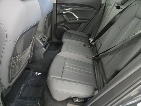 Used 2025 Audi Q5 Premium Plus AWD/4WD image 5