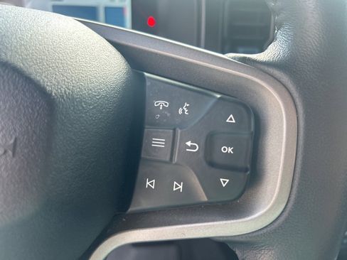 Used 2023 Ford Bronco Wildtrak image 12