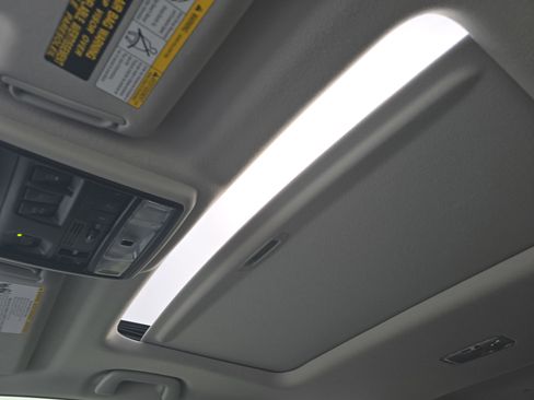 Used 2024 Toyota 4Runner TRD Off-Road Premium w/ Moonroof Package image 25