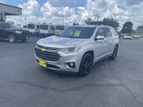 Used 2019 Chevrolet Traverse Premier AWD/4WD image 4