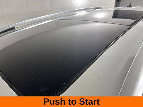Used 2024 Volkswagen Atlas SEL AWD/4WD image 10