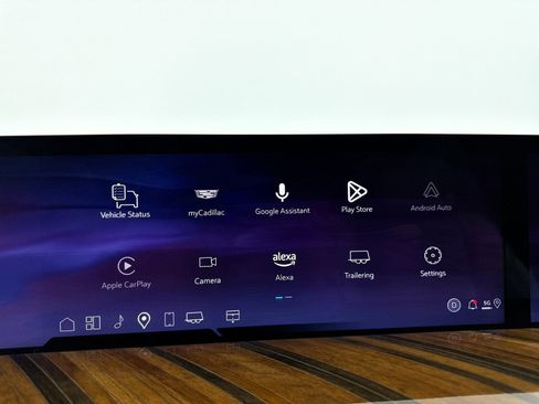 Used 2025 Cadillac Escalade ESV Sport Platinum w/ LPO, ONYX Package image 30