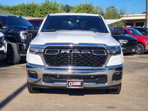 Used 2025 RAM 1500 Big Horn AWD/4WD image 2