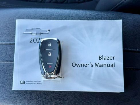 Used 2021 Chevrolet Blazer LT FWD image 34