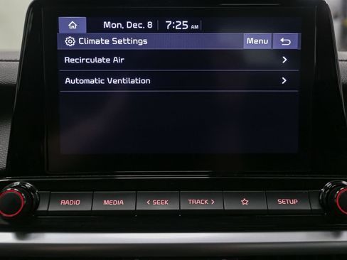 Used 2023 Kia Forte LXS image 27