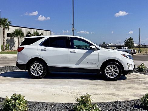 Used 2020 Chevrolet Equinox LT image 4