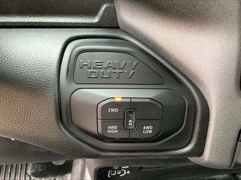 New 2026 RAM 5500 Tradesman w/ Chrome Appearance Group AWD/4WD image 17