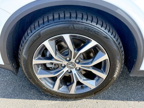 Used 2024 Acura MDX SH-AWD w/ Technology Package image 11