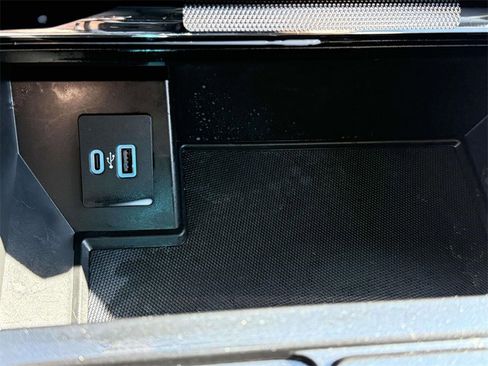 Used 2021 Ford F150 Lariat w/ Equipment Group 502A High image 22