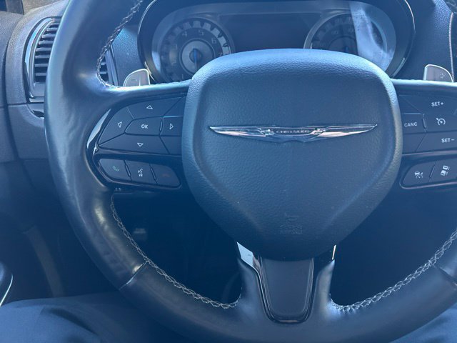 Used 2018 Chrysler 300 S w/ Safetytec Plus Group RWD image 16