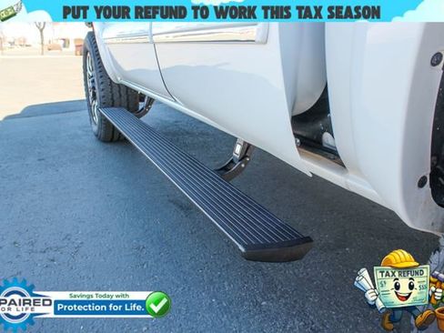 Used 2003 Chevrolet Suburban 2500 LT w/ LT Preferred Equipment Group image 12