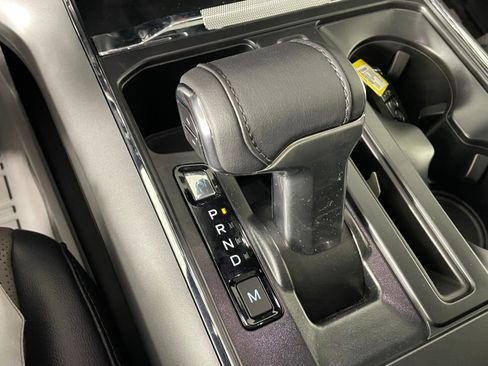 New 2025 Ford F150 Lariat w/ Equipment Group 502A High image 10