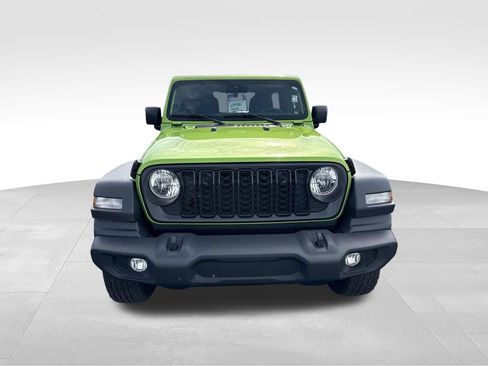 Used 2025 Jeep Wrangler Unlimited Sport AWD/4WD image 7