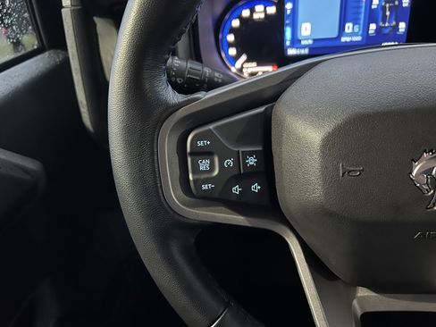 Used 2023 Ford Bronco Big Bend w/ Sasquatch Package image 27