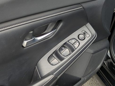 Used 2020 Nissan Sentra S image 11